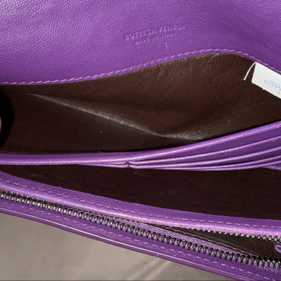 Authentic Bottega long purple wallet - Picture 4 of 5
